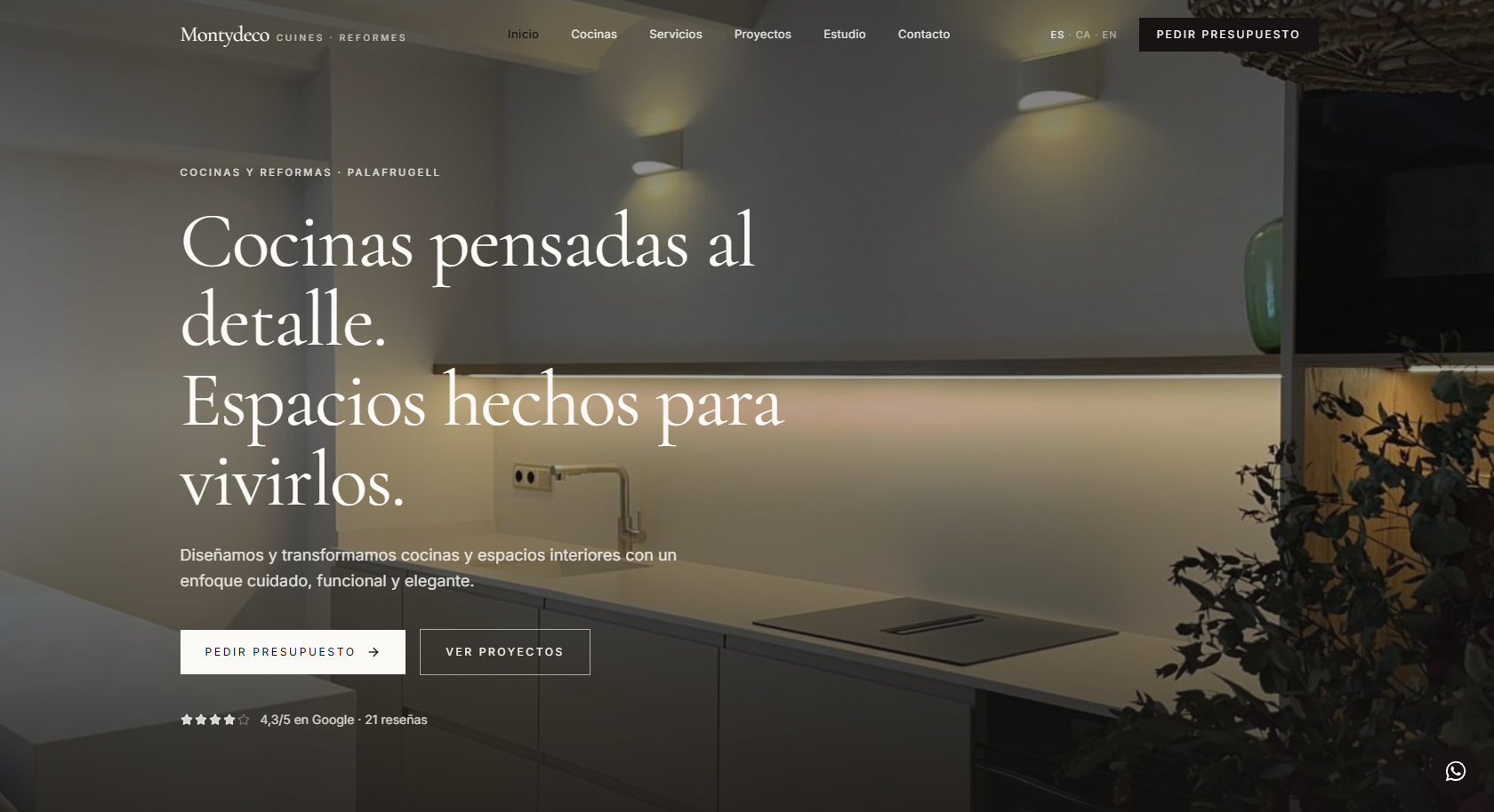 Portada de muestra de Montydeco, una web de cocinas y reformas en tonos cálidos
